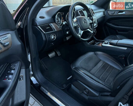 Черный Мерседес М-Класс, объемом двигателя 3 л и пробегом 377 тыс. км за 23500 $, фото 27 на Automoto.ua