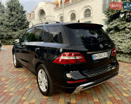 Мерседес М-Класс 2013 в Одессе на Automoto.ua Черный Мерседес М-Класс, объемом двигателя 2.99 л и пробегом 150 тыс. км за 19500 $, фото 9 на Automoto.ua