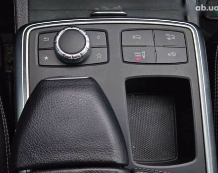 Черный Мерседес М-Класс, объемом двигателя 3.5 л и пробегом 187 тыс. км за 20900 $, фото 27 на Automoto.ua