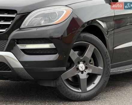 Черный Мерседес М-Класс, объемом двигателя 3.5 л и пробегом 331 тыс. км за 16950 $, фото 6 на Automoto.ua