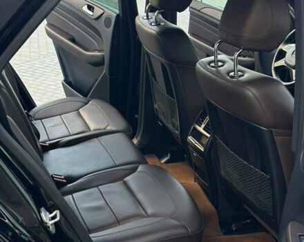 Черный Мерседес М-Класс, объемом двигателя 2.2 л и пробегом 182 тыс. км за 19500 $, фото 31 на Automoto.ua