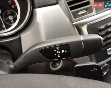 Черный Мерседес М-Класс, объемом двигателя 2.14 л и пробегом 220 тыс. км за 21000 $, фото 30 на Automoto.ua