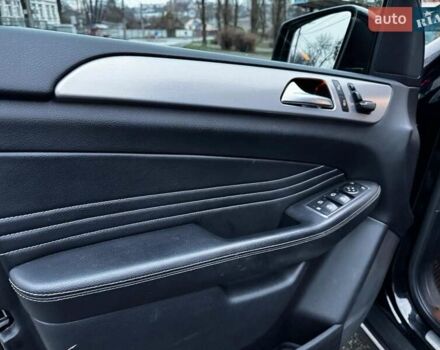 Черный Мерседес М-Класс, объемом двигателя 2.2 л и пробегом 205 тыс. км за 19490 $, фото 28 на Automoto.ua