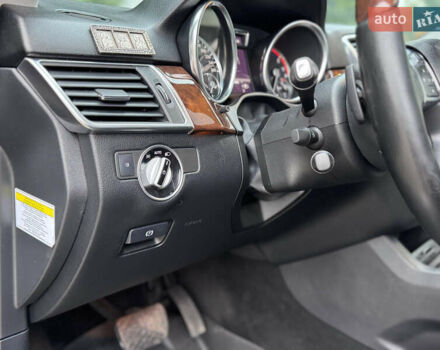 Чорний Мерседес М-Клас, об'ємом двигуна 2.99 л та пробігом 230 тис. км за 28700 $, фото 58 на Automoto.ua