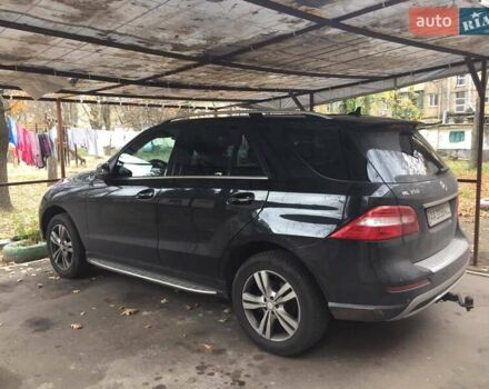 Черный Мерседес М-Класс, объемом двигателя 3.5 л и пробегом 191 тыс. км за 24500 $, фото 4 на Automoto.ua