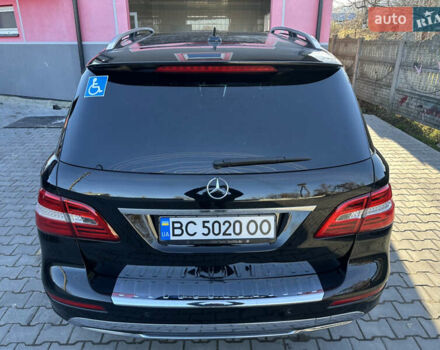 Черный Мерседес М-Класс, объемом двигателя 3 л и пробегом 377 тыс. км за 23500 $, фото 3 на Automoto.ua
