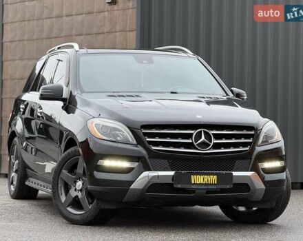 Черный Мерседес М-Класс, объемом двигателя 3.5 л и пробегом 331 тыс. км за 16950 $, фото 2 на Automoto.ua