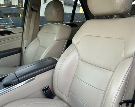 Черный Мерседес М-Класс, объемом двигателя 2.99 л и пробегом 297 тыс. км за 17900 $, фото 32 на Automoto.ua