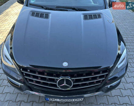 Черный Мерседес М-Класс, объемом двигателя 3 л и пробегом 377 тыс. км за 23500 $, фото 1 на Automoto.ua