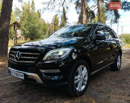 Черный Мерседес М-Класс, объемом двигателя 2.14 л и пробегом 220 тыс. км за 21000 $, фото 25 на Automoto.ua