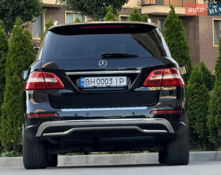 Черный Мерседес М-Класс, объемом двигателя 2.2 л и пробегом 182 тыс. км за 19500 $, фото 39 на Automoto.ua
