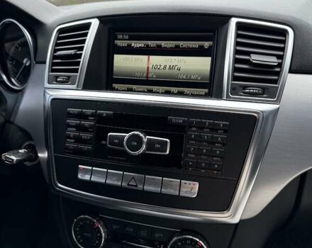 Черный Мерседес М-Класс, объемом двигателя 2.14 л и пробегом 220 тыс. км за 21000 $, фото 39 на Automoto.ua