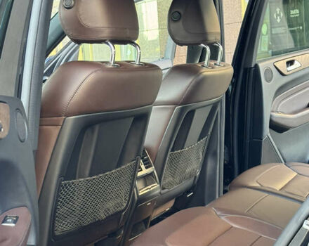 Черный Мерседес М-Класс, объемом двигателя 2.2 л и пробегом 182 тыс. км за 19500 $, фото 25 на Automoto.ua