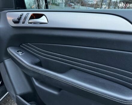 Черный Мерседес М-Класс, объемом двигателя 2.2 л и пробегом 205 тыс. км за 19490 $, фото 39 на Automoto.ua