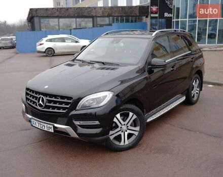 Черный Мерседес М-Класс, объемом двигателя 2.99 л и пробегом 255 тыс. км за 25000 $, фото 8 на Automoto.ua