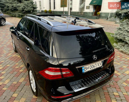 Мерседес М-Класс 2013 в Одессе на Automoto.ua Черный Мерседес М-Класс, объемом двигателя 2.99 л и пробегом 150 тыс. км за 19500 $, фото 11 на Automoto.ua