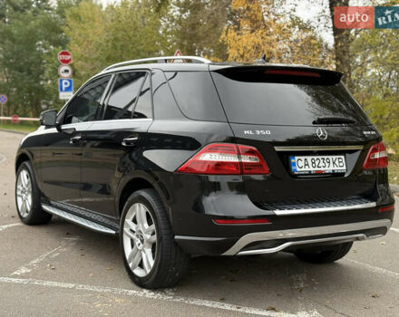 Мерседес М-Клас 2013 у Києві на Automoto.ua Чорний Мерседес М-Клас, об'ємом двигуна 3 л та пробігом 290 тис. км за 19900 $, фото 8 на Automoto.ua