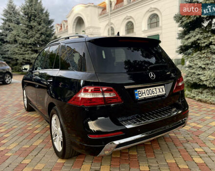 Мерседес М-Класс 2013 в Одессе на Automoto.ua Черный Мерседес М-Класс, объемом двигателя 2.99 л и пробегом 150 тыс. км за 19500 $, фото 10 на Automoto.ua