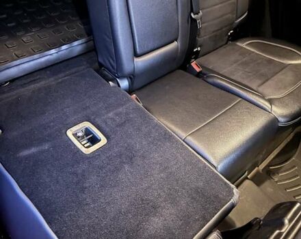 Черный Мерседес М-Класс, объемом двигателя 2.99 л и пробегом 250 тыс. км за 24500 $, фото 10 на Automoto.ua