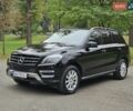 Черный Мерседес М-Класс, объемом двигателя 2.14 л и пробегом 140 тыс. км за 23500 $, фото 13 на Automoto.ua