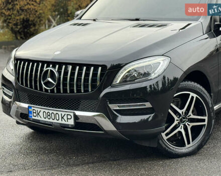 Чорний Мерседес М-Клас, об'ємом двигуна 2.14 л та пробігом 243 тис. км за 24999 $, фото 5 на Automoto.ua