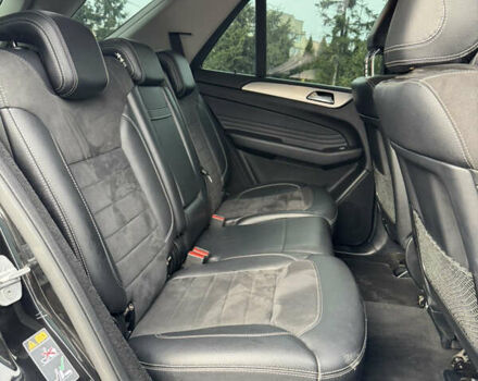 Чорний Мерседес М-Клас, об'ємом двигуна 2.14 л та пробігом 243 тис. км за 24999 $, фото 51 на Automoto.ua