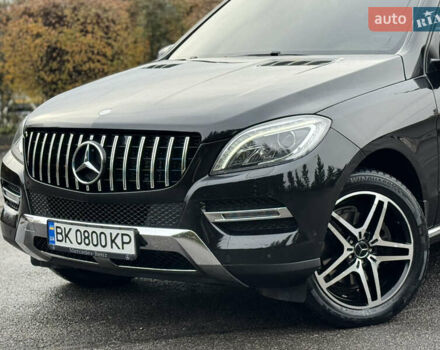 Чорний Мерседес М-Клас, об'ємом двигуна 2.14 л та пробігом 243 тис. км за 24999 $, фото 6 на Automoto.ua