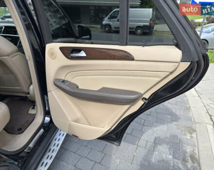 Черный Мерседес М-Класс, объемом двигателя 2.99 л и пробегом 130 тыс. км за 24900 $, фото 24 на Automoto.ua