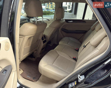 Черный Мерседес М-Класс, объемом двигателя 2.99 л и пробегом 130 тыс. км за 24900 $, фото 23 на Automoto.ua