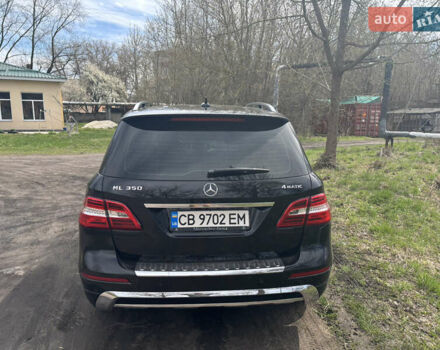 Мерседес М-Класс 2014 в Чернигове на Automoto.ua Черный Мерседес М-Класс, объемом двигателя 2.99 л и пробегом 271 тыс. км за 25500 $, фото 3 на Automoto.ua