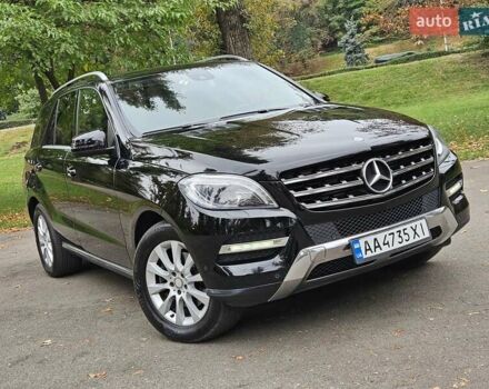 Черный Мерседес М-Класс, объемом двигателя 2.14 л и пробегом 140 тыс. км за 23500 $, фото 12 на Automoto.ua