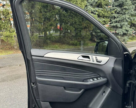 Чорний Мерседес М-Клас, об'ємом двигуна 2.14 л та пробігом 243 тис. км за 24999 $, фото 42 на Automoto.ua