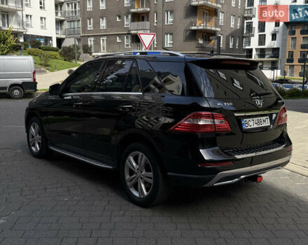 Черный Мерседес М-Класс, объемом двигателя 2.99 л и пробегом 130 тыс. км за 24900 $, фото 3 на Automoto.ua