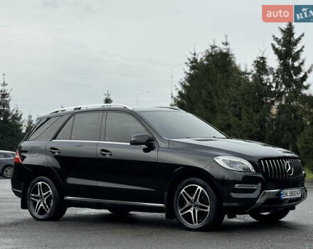 Чорний Мерседес М-Клас, об'ємом двигуна 2.14 л та пробігом 243 тис. км за 24999 $, фото 18 на Automoto.ua