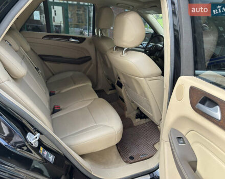 Черный Мерседес М-Класс, объемом двигателя 2.99 л и пробегом 130 тыс. км за 24900 $, фото 25 на Automoto.ua