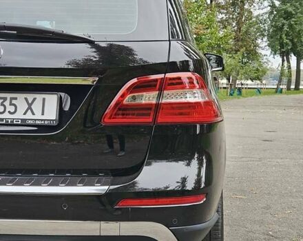 Черный Мерседес М-Класс, объемом двигателя 2.14 л и пробегом 140 тыс. км за 23500 $, фото 8 на Automoto.ua