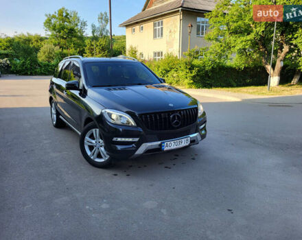 Мерседес М-Класс 2015 в Ужгороде на Automoto.ua Черный Мерседес М-Класс, объемом двигателя 2.14 л и пробегом 287 тыс. км за 20800 $, фото 8 на Automoto.ua