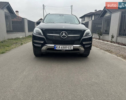 Черный Мерседес М-Класс, объемом двигателя 2.99 л и пробегом 201 тыс. км за 22000 $, фото 17 на Automoto.ua