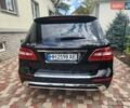 Чорний Мерседес М-Клас, об'ємом двигуна 2.99 л та пробігом 218 тис. км за 27000 $, фото 7 на Automoto.ua