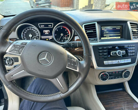 Черный Мерседес М-Класс, объемом двигателя 2.99 л и пробегом 224 тыс. км за 26200 $, фото 31 на Automoto.ua