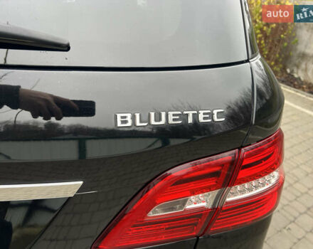 Чорний Мерседес М-Клас, об'ємом двигуна 2.14 л та пробігом 170 тис. км за 24900 $, фото 3 на Automoto.ua