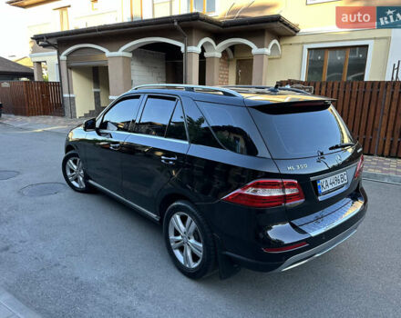 Черный Мерседес М-Класс, объемом двигателя 2.99 л и пробегом 224 тыс. км за 26200 $, фото 7 на Automoto.ua