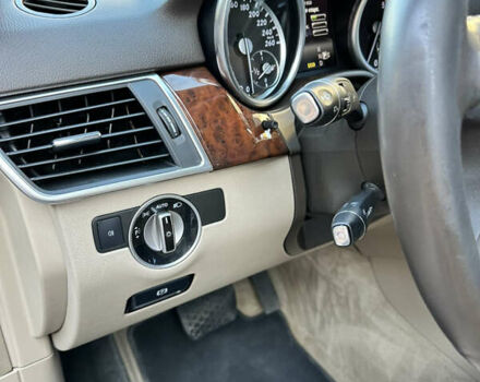 Черный Мерседес М-Класс, объемом двигателя 2.99 л и пробегом 224 тыс. км за 26200 $, фото 29 на Automoto.ua