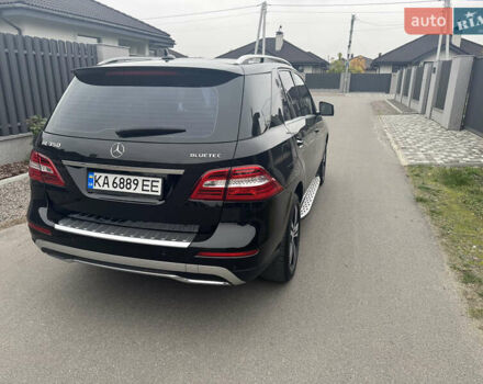 Черный Мерседес М-Класс, объемом двигателя 2.99 л и пробегом 201 тыс. км за 22000 $, фото 27 на Automoto.ua