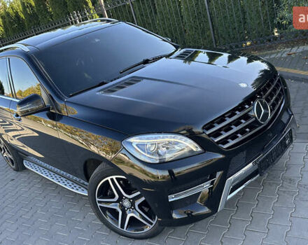 Черный Мерседес М-Класс, объемом двигателя 2.99 л и пробегом 90 тыс. км за 32000 $, фото 2 на Automoto.ua