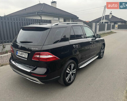 Черный Мерседес М-Класс, объемом двигателя 2.99 л и пробегом 201 тыс. км за 22000 $, фото 26 на Automoto.ua