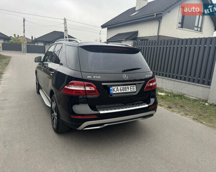 Черный Мерседес М-Класс, объемом двигателя 2.99 л и пробегом 201 тыс. км за 22000 $, фото 31 на Automoto.ua