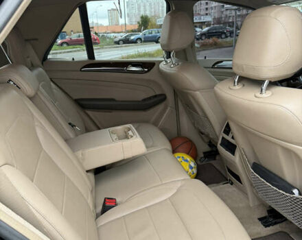 Черный Мерседес М-Класс, объемом двигателя 3.5 л и пробегом 127 тыс. км за 16500 $, фото 10 на Automoto.ua