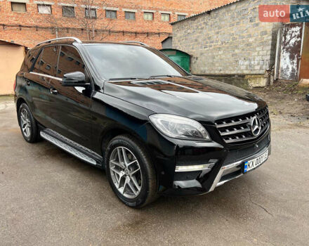 Чорний Мерседес М-Клас, об'ємом двигуна 3 л та пробігом 270 тис. км за 25000 $, фото 1 на Automoto.ua