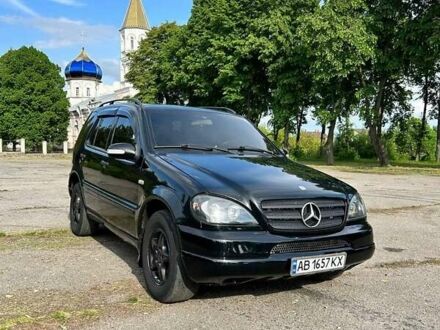 Мерседес М-Клас 1999 у Жмеренке на Automoto.ua Чорний Мерседес М-Клас, об'ємом двигуна 3.2 л та пробігом 394 тис. км за 5999 $, фото 1 на Automoto.ua